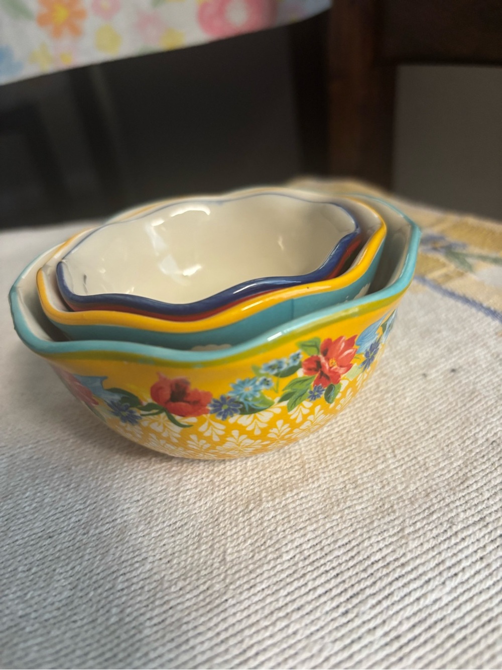 Pioneer Woman Measuring Cups